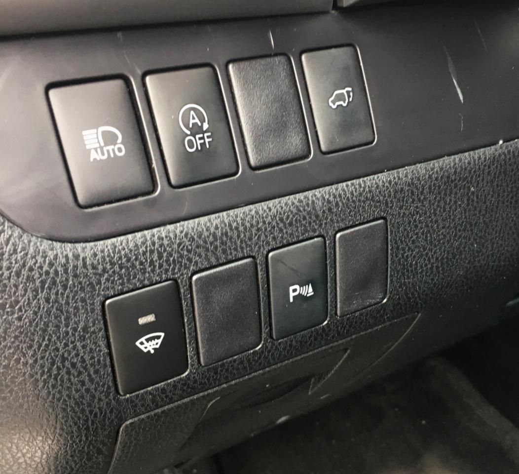 Toyota Highlander Limited V6 FWD (Natl) 2019