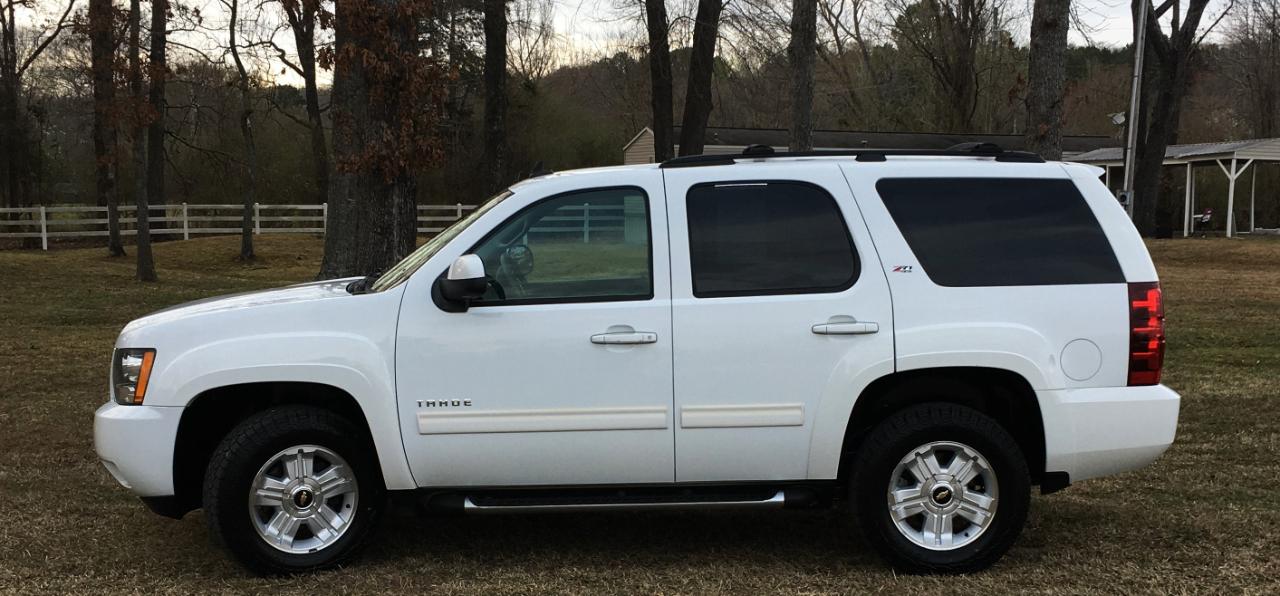 Chevrolet Tahoe 4WD 4dr 1500 LT 2011