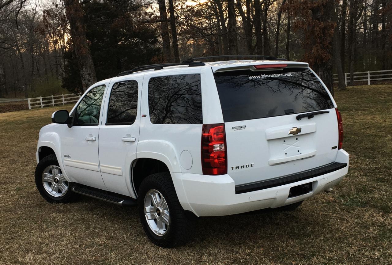 Chevrolet Tahoe 4WD 4dr 1500 LT 2011
