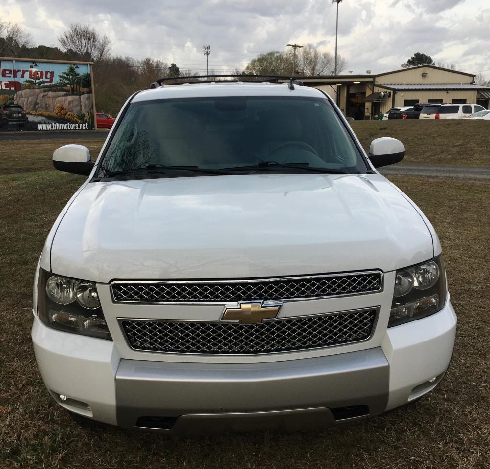 Chevrolet Tahoe 4WD 4dr 1500 LT 2011
