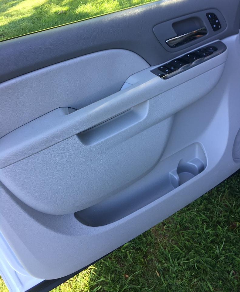 Chevrolet Tahoe 4WD 4dr 1500 LT 2011