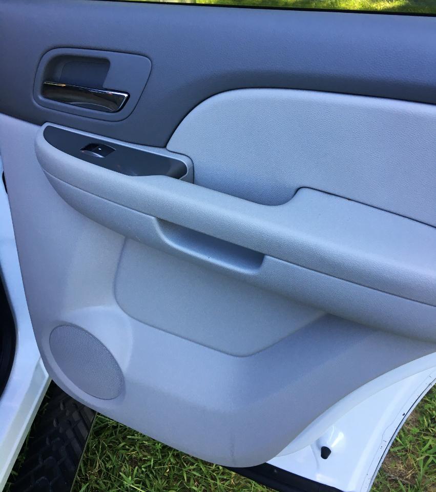 Chevrolet Tahoe 4WD 4dr 1500 LT 2011