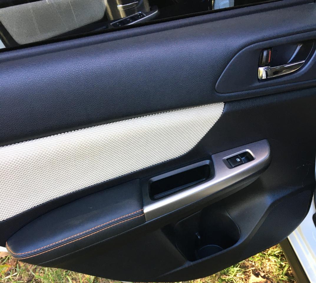 Subaru Crosstrek 5dr Man 2.0i Premium 2016