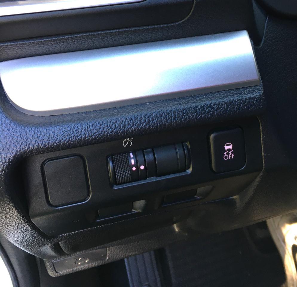 Subaru Crosstrek 5dr Man 2.0i Premium 2016