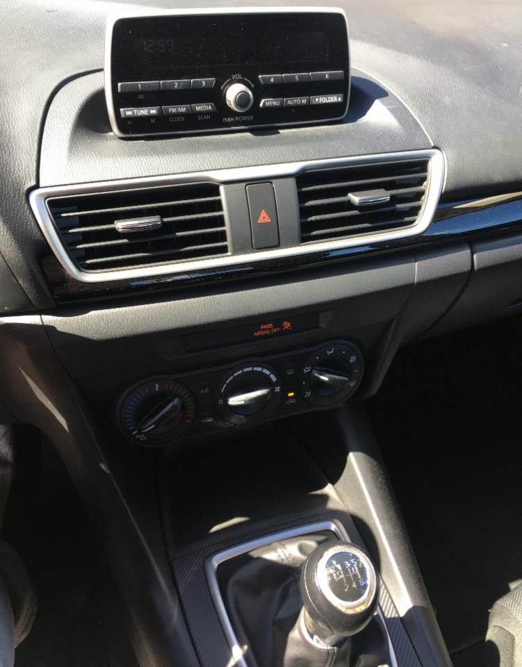 Mazda MAZDA3 4dr Sdn Man i SV 2014