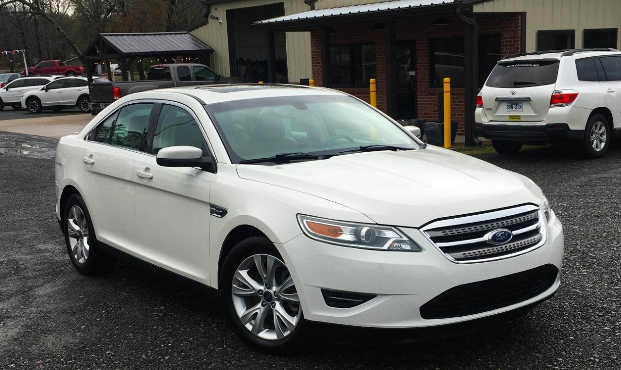 Ford Taurus 4dr Sdn SEL FWD 2011