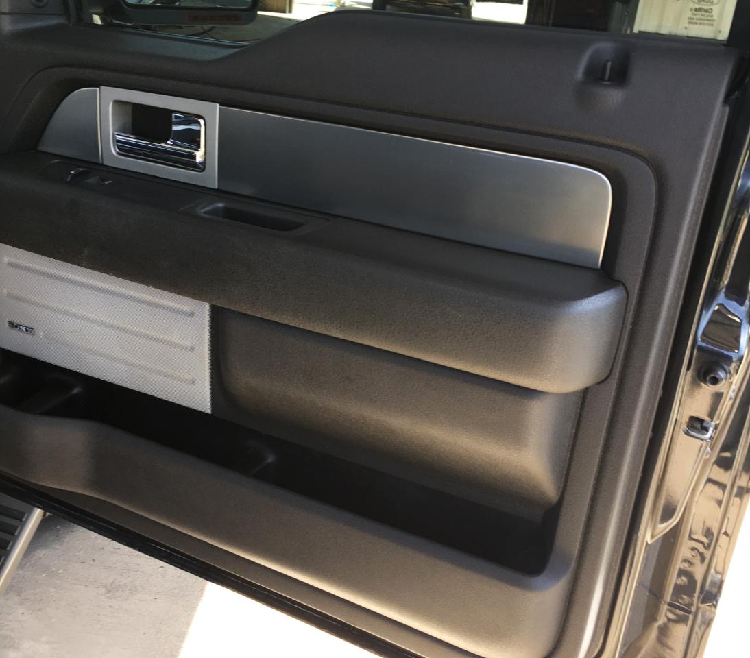 Ford F-150 4WD SuperCrew 145" Platinum 2013