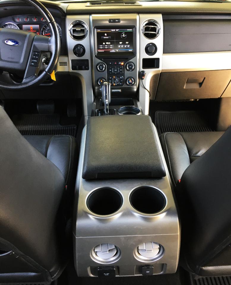 Ford F-150 4WD SuperCrew 145" Platinum 2013