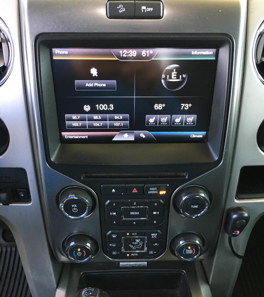 Ford F-150 4WD SuperCrew 145" Platinum 2013