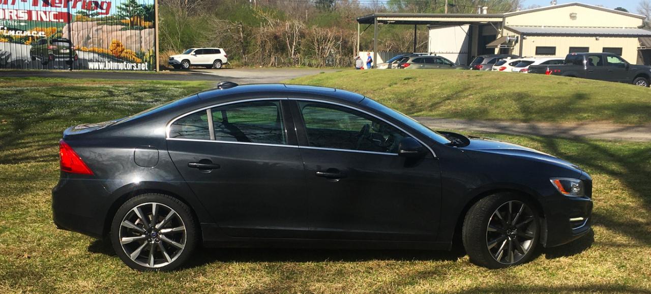 Volvo S60 2015.5 4dr Sdn T5 Platinum AWD 2015