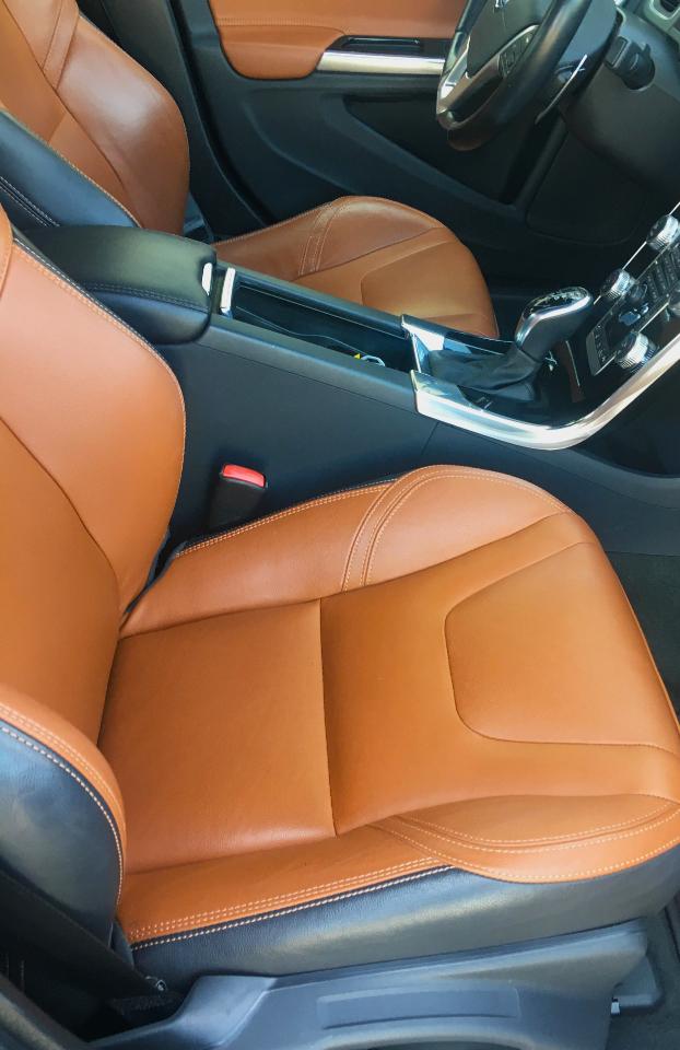 Volvo S60 2015.5 4dr Sdn T5 Platinum AWD 2015