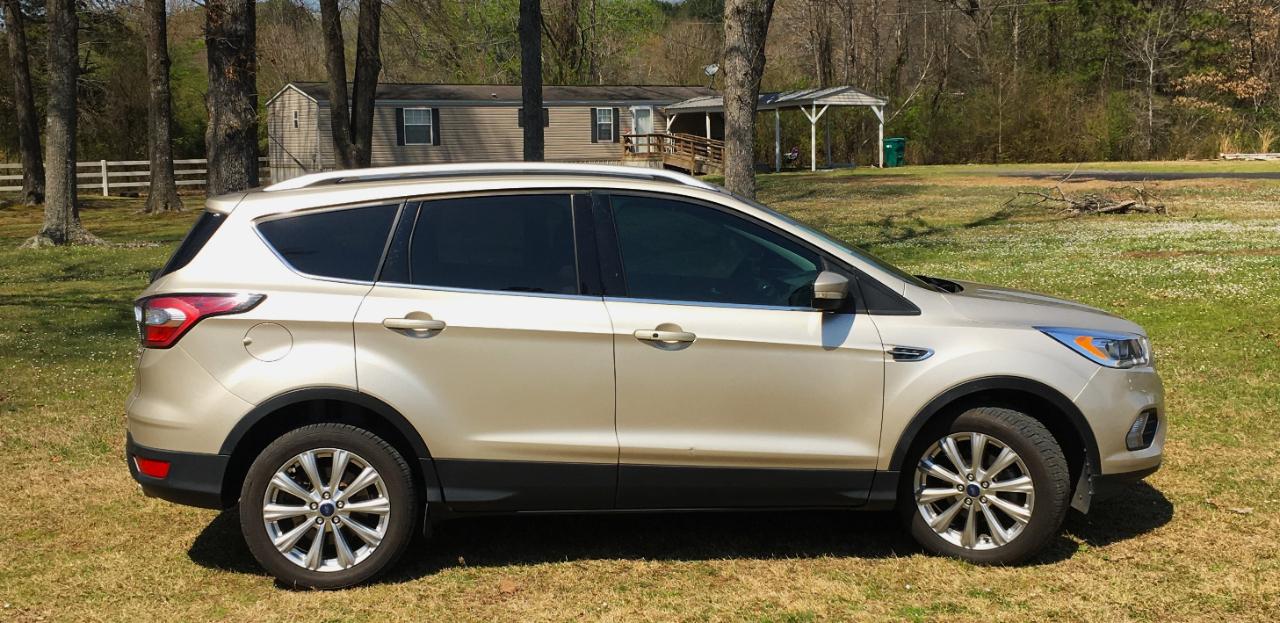 Ford Escape Titanium FWD 2017