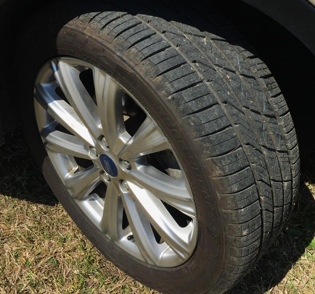 Ford Escape Titanium FWD 2017