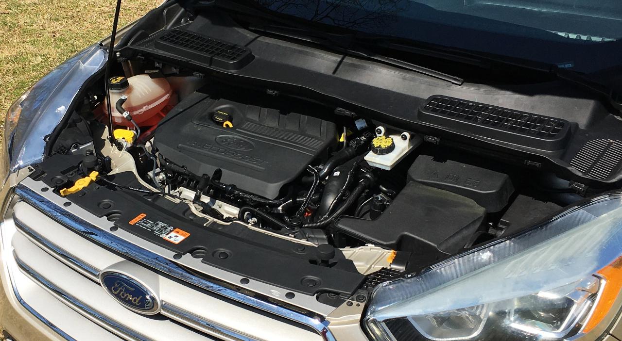 Ford Escape Titanium FWD 2017