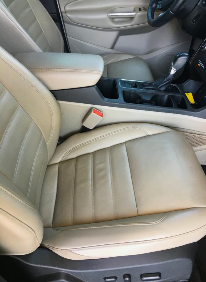 Ford Escape Titanium FWD 2017