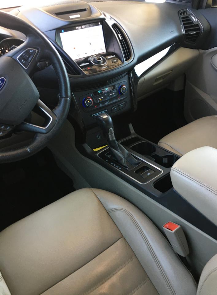 Ford Escape Titanium FWD 2017