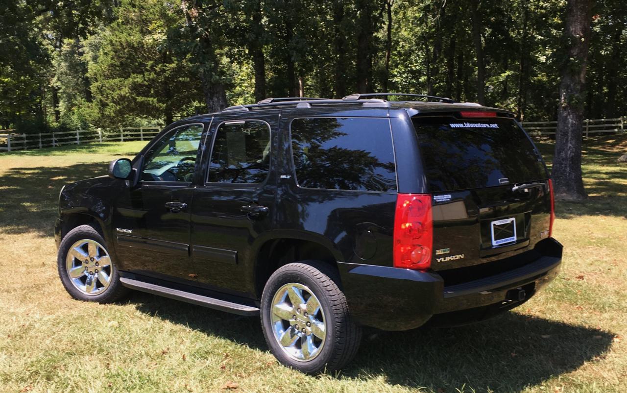 GMC Yukon 2WD 4dr 1500 SLT 2011