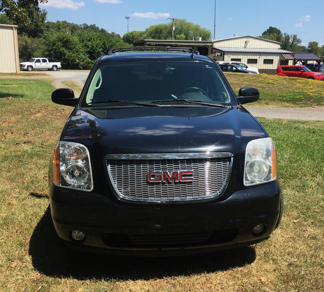 GMC Yukon 2WD 4dr 1500 SLT 2011