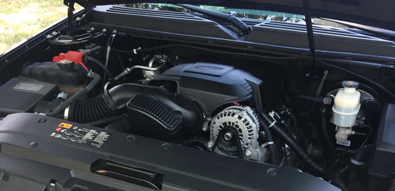 GMC Yukon 2WD 4dr 1500 SLT 2011