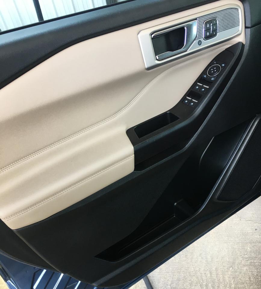 Ford Explorer Limited RWD 2020