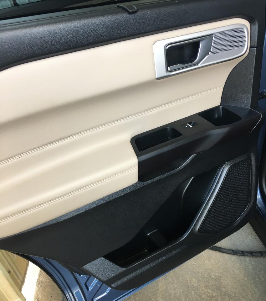 Ford Explorer Limited RWD 2020