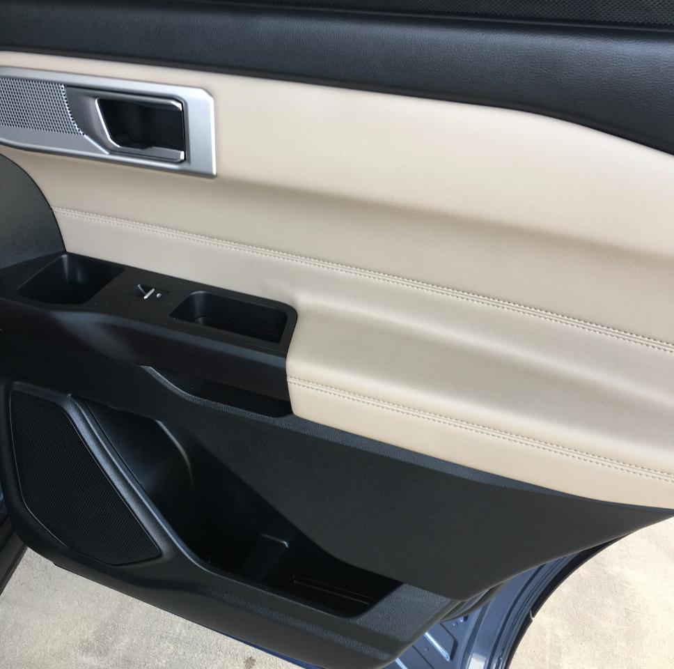 Ford Explorer Limited RWD 2020