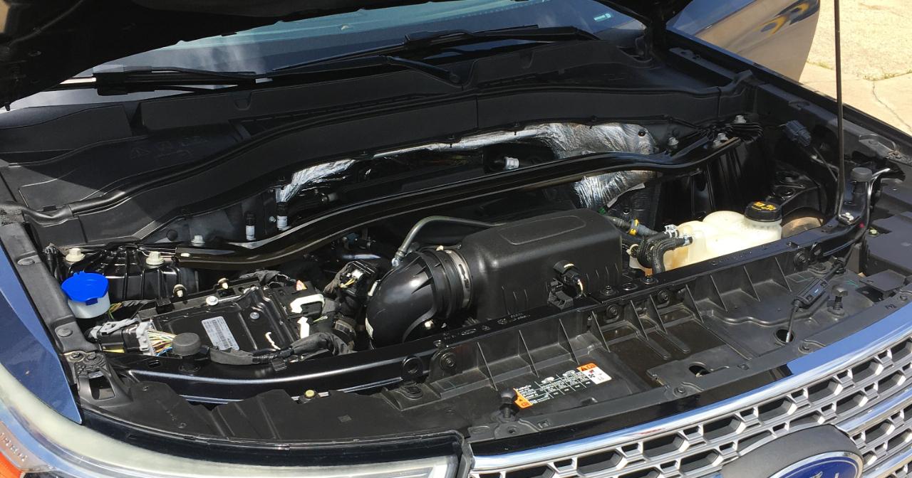 Ford Explorer Limited RWD 2020