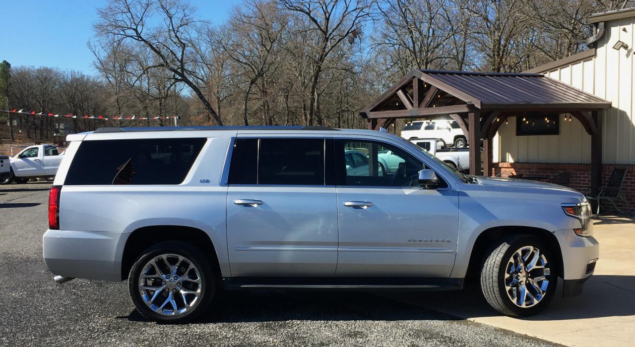 Chevrolet Suburban 2WD 4dr 1500 LS 2018