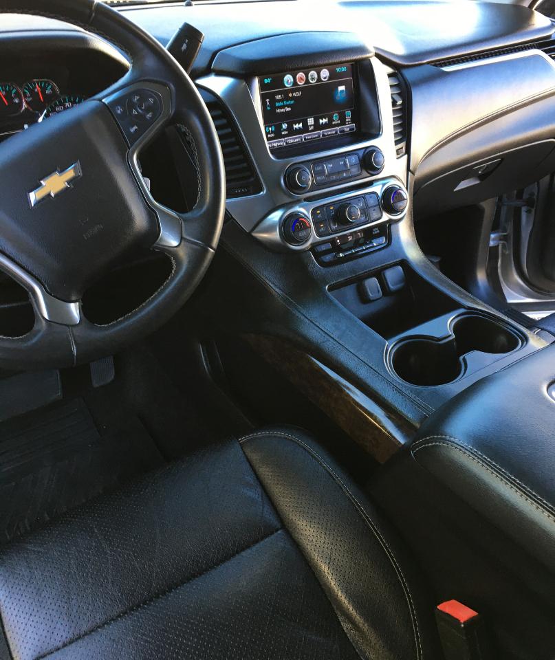 Chevrolet Suburban 2WD 4dr 1500 LS 2018