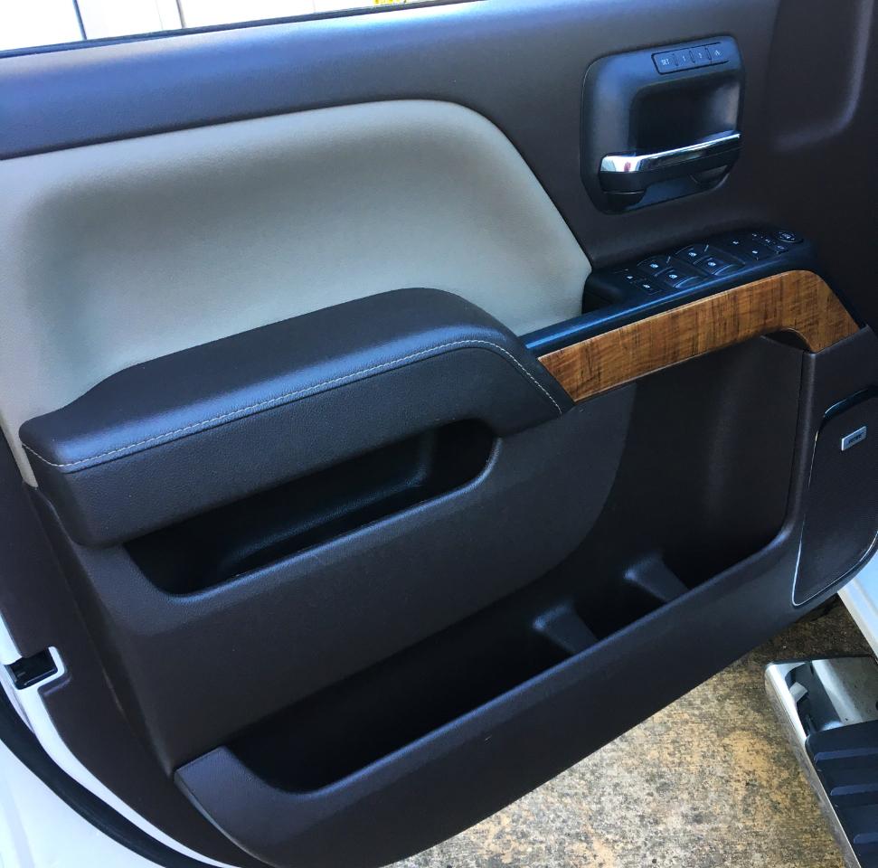 GMC Sierra 1500 4WD Crew Cab 143.5" SLT 2017