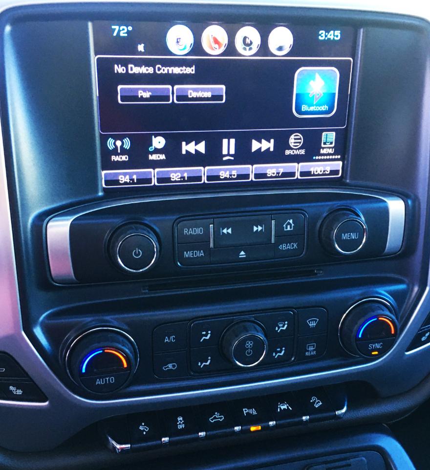 GMC Sierra 1500 4WD Crew Cab 143.5" SLT 2017