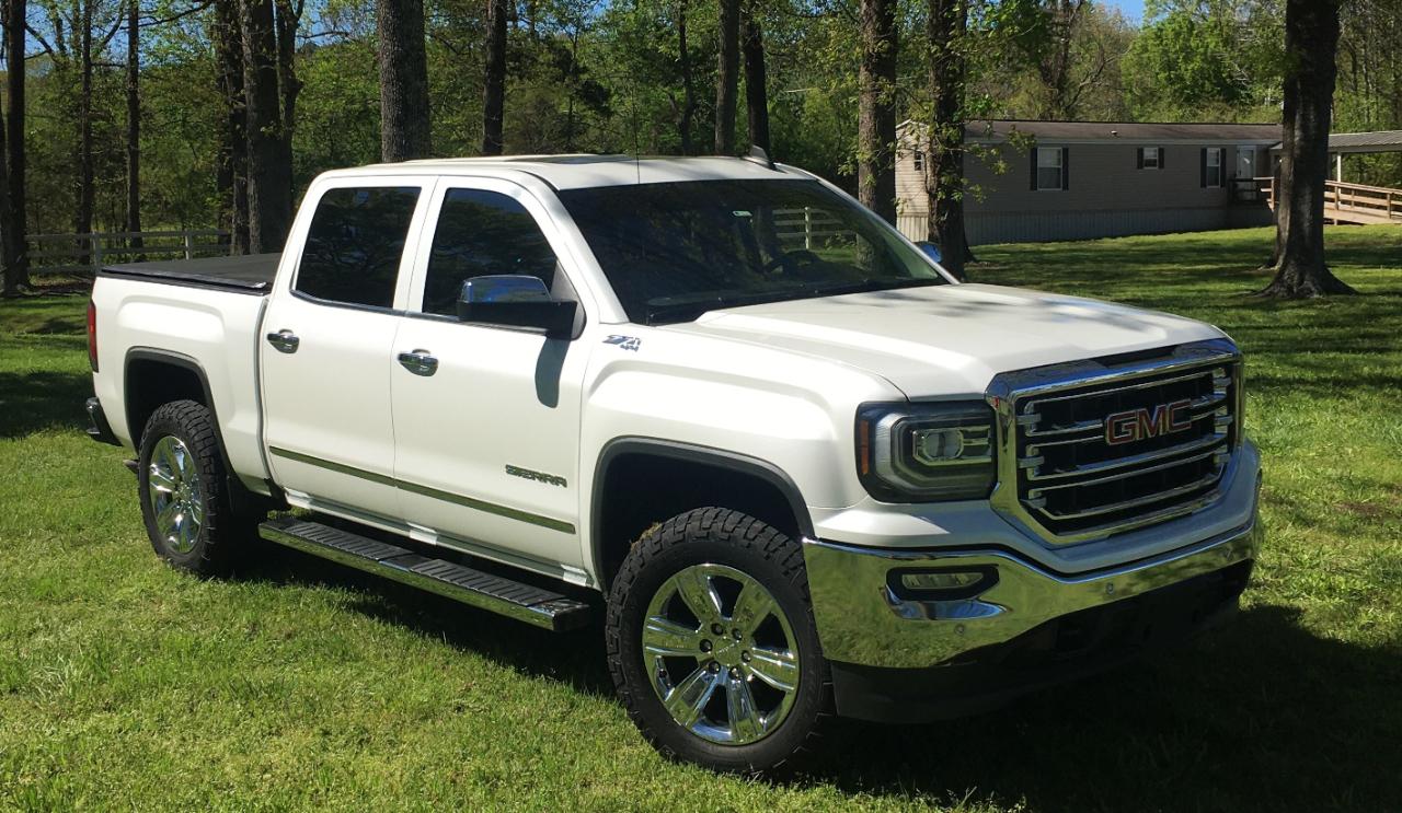 GMC Sierra 1500 4WD Crew Cab 143.5" SLT 2017