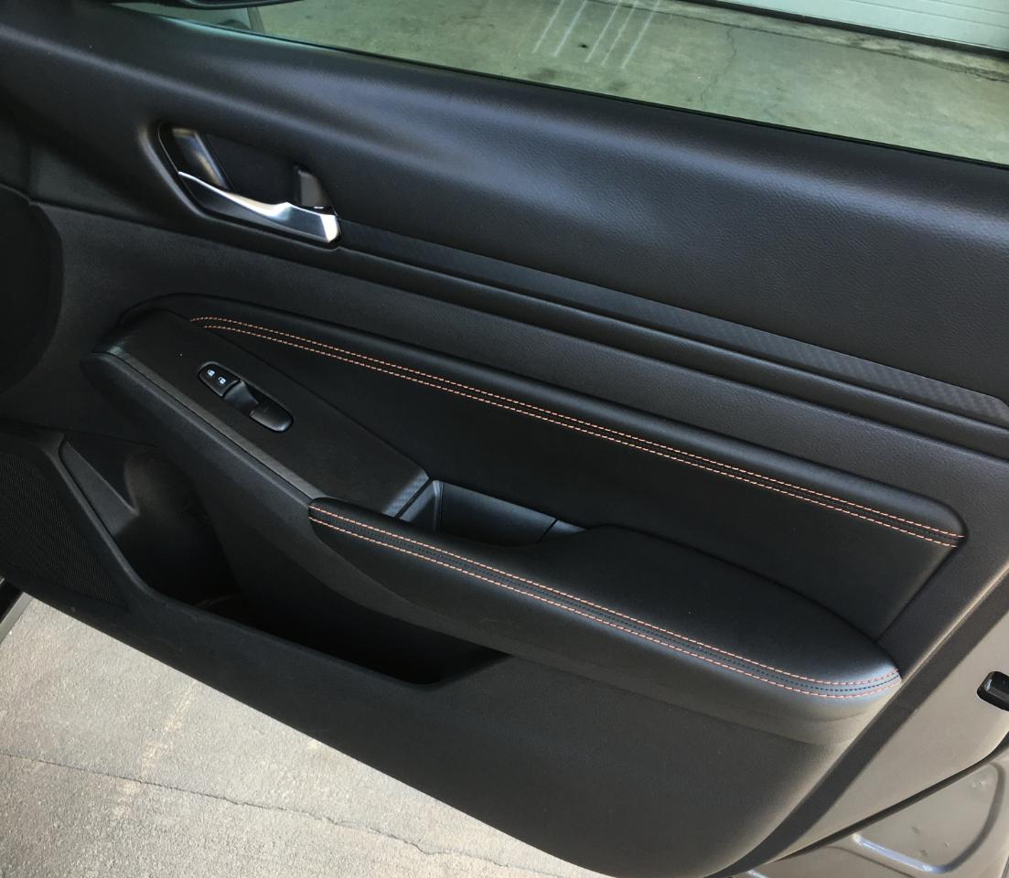 Nissan Altima 2.5 SR Sedan 2019