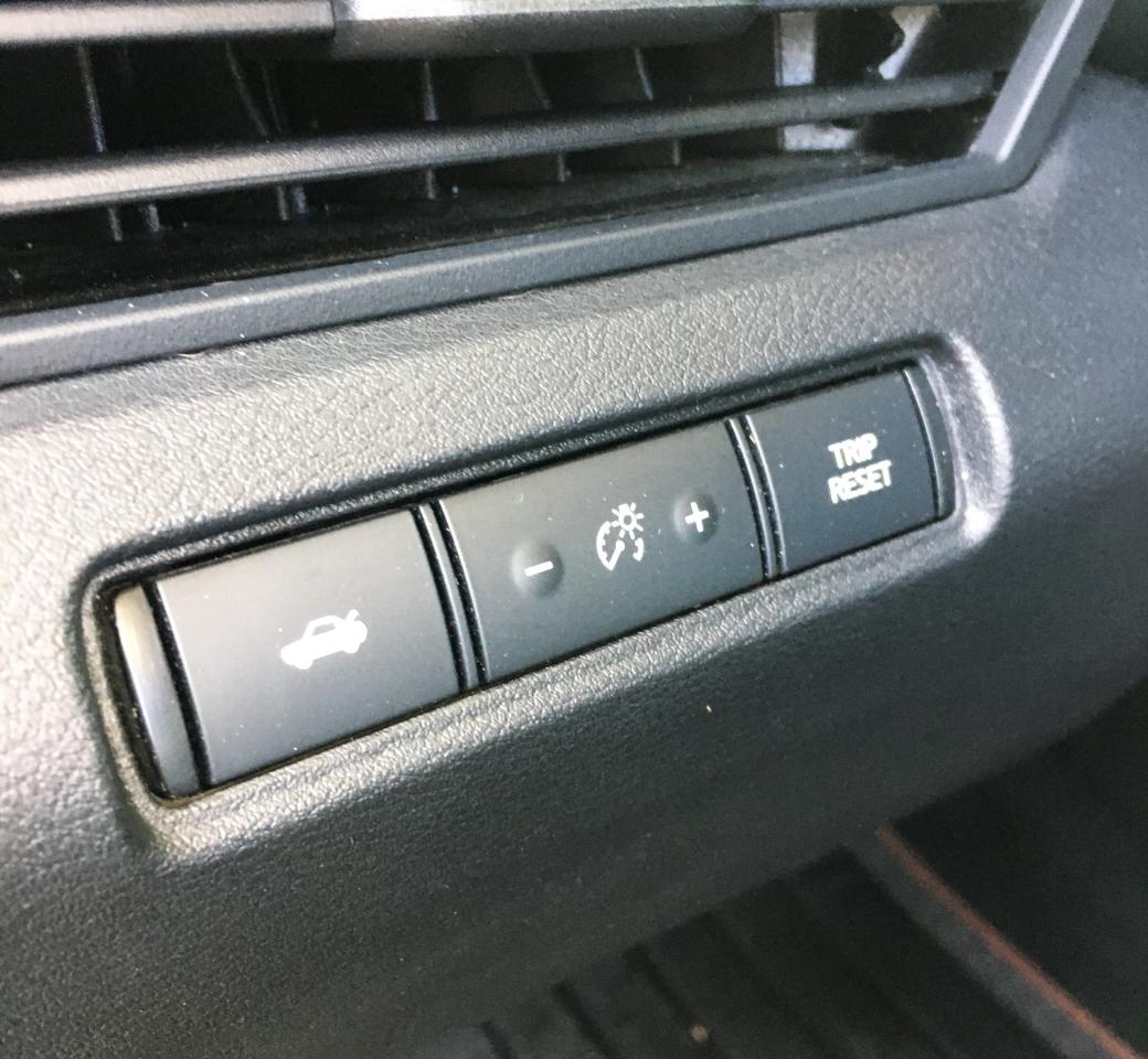 Nissan Altima 2.5 SR Sedan 2019