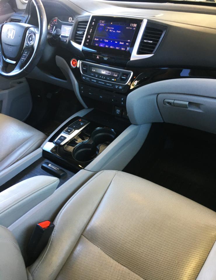 Honda Pilot Elite AWD 2017