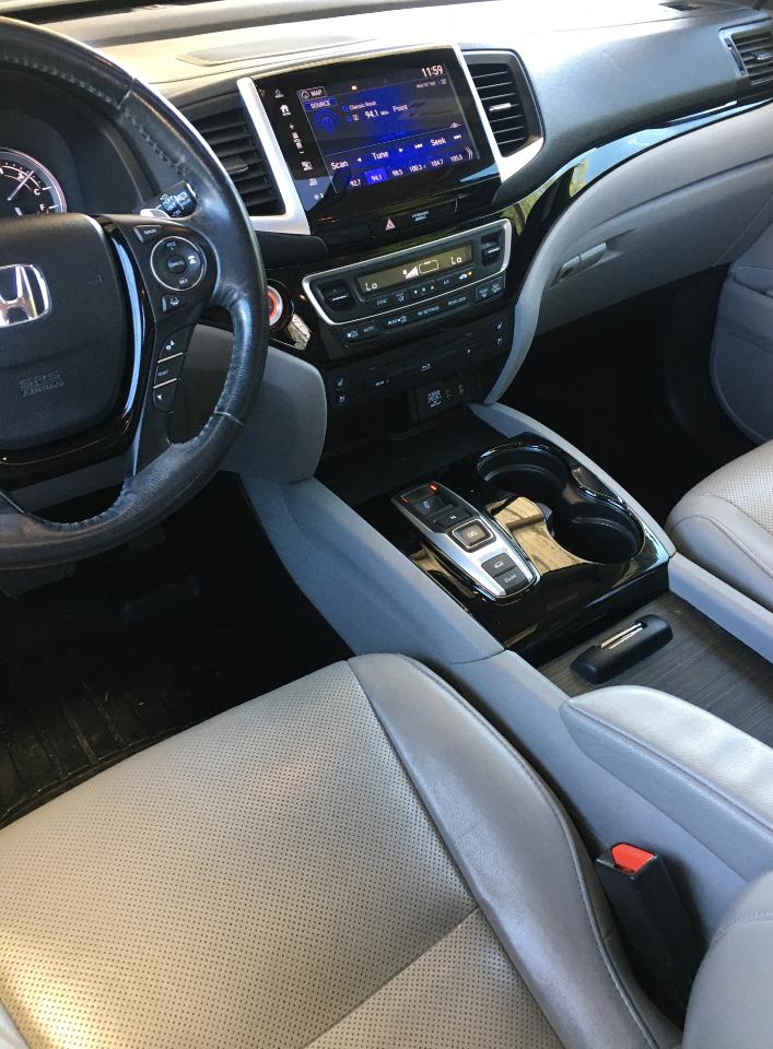 Honda Pilot Elite AWD 2017