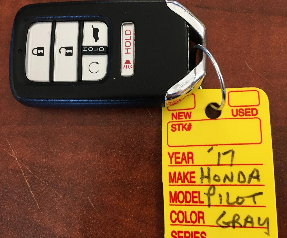 Honda Pilot Elite AWD 2017