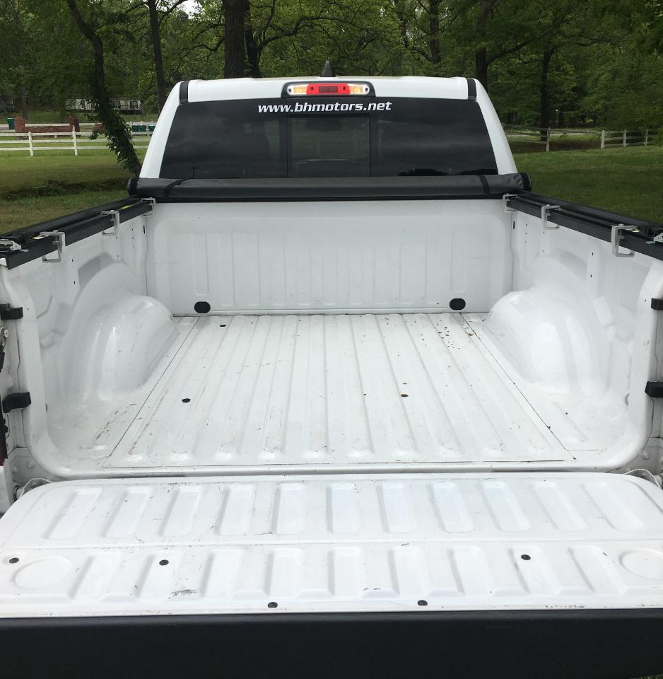 RAM 1500 Big Horn/Lone Star 4x4 Crew Cab 5'7" Box 2019