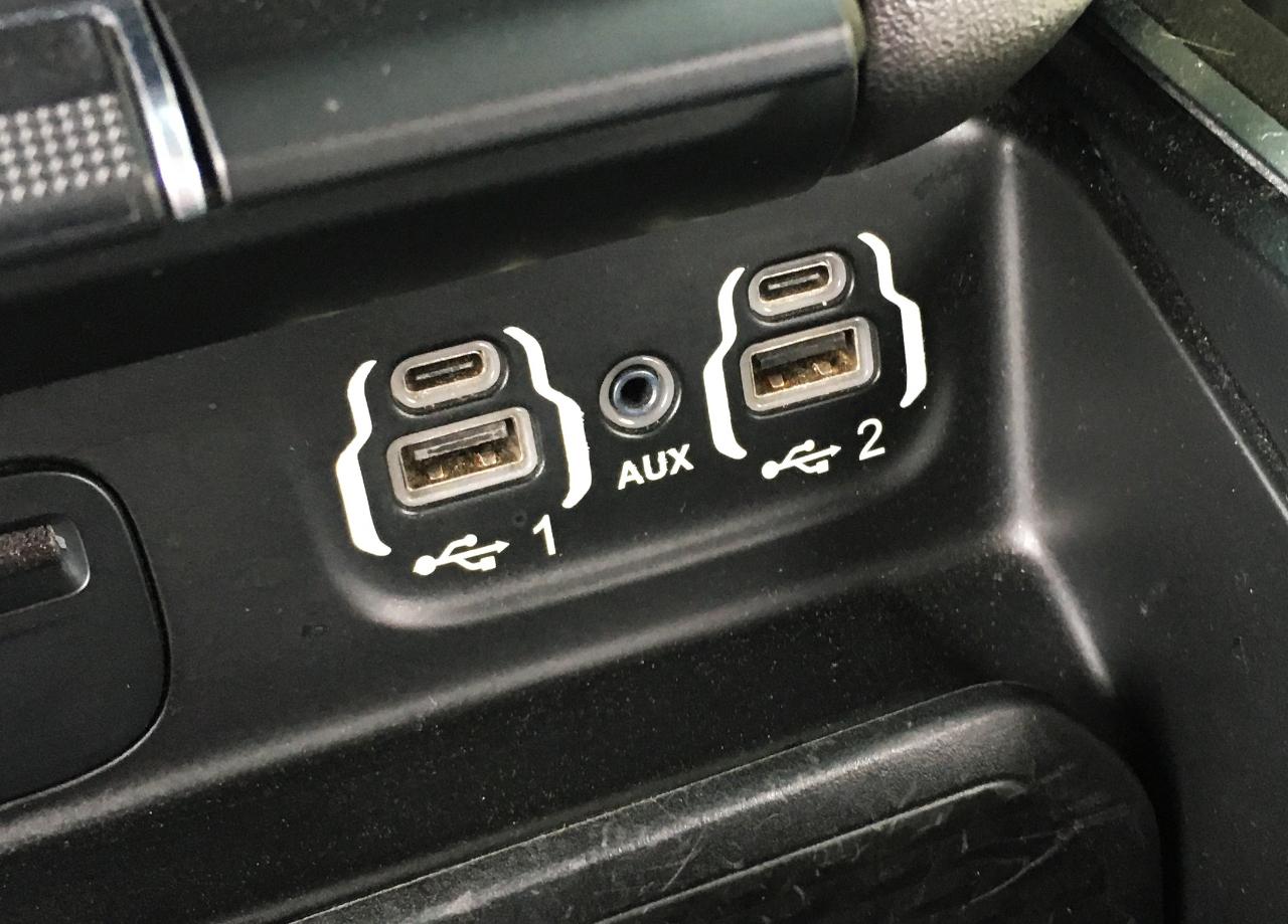 RAM 1500 Big Horn/Lone Star 4x4 Crew Cab 5'7" Box 2019