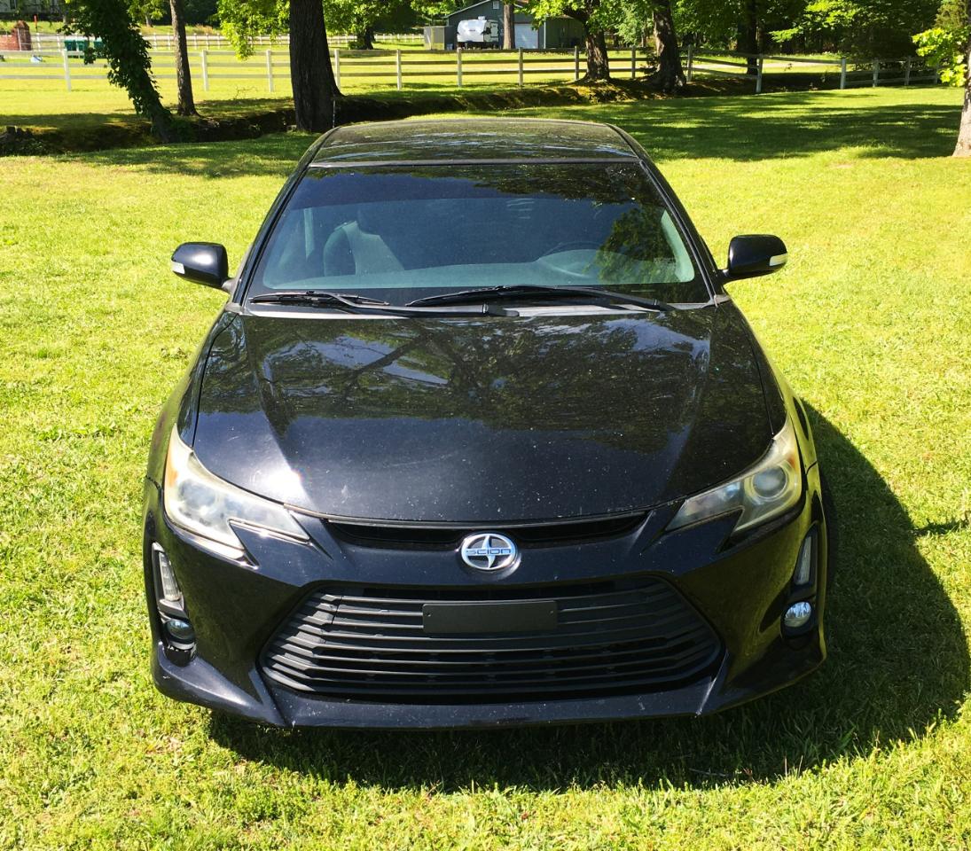 Scion tC 2dr HB Man (Natl) 2016