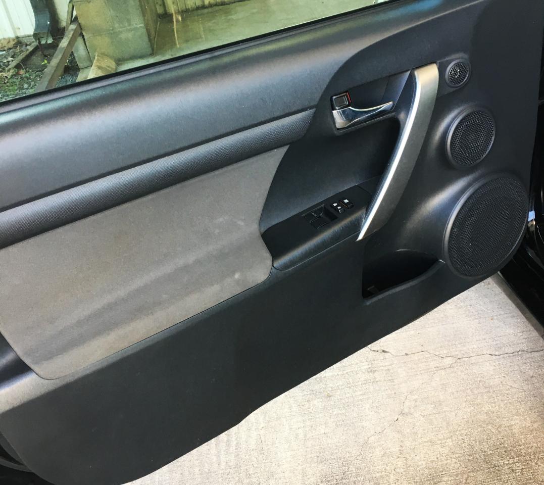 Scion tC 2dr HB Man (Natl) 2016