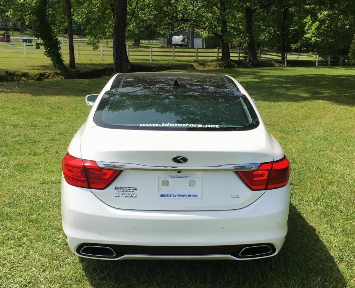 Kia K900 4dr Sdn Luxury 2015