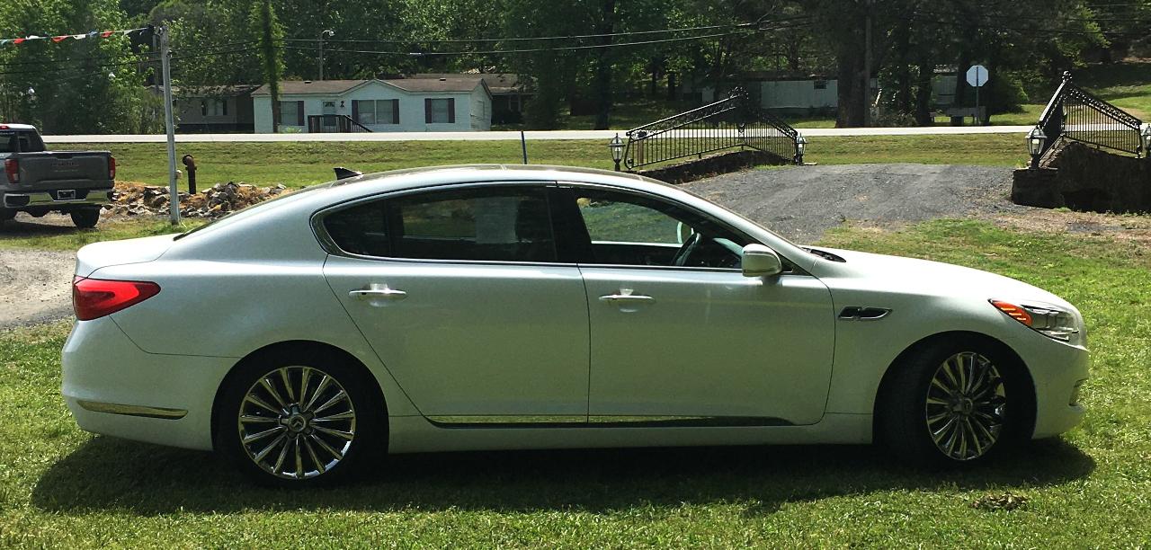 Kia K900 4dr Sdn Luxury 2015