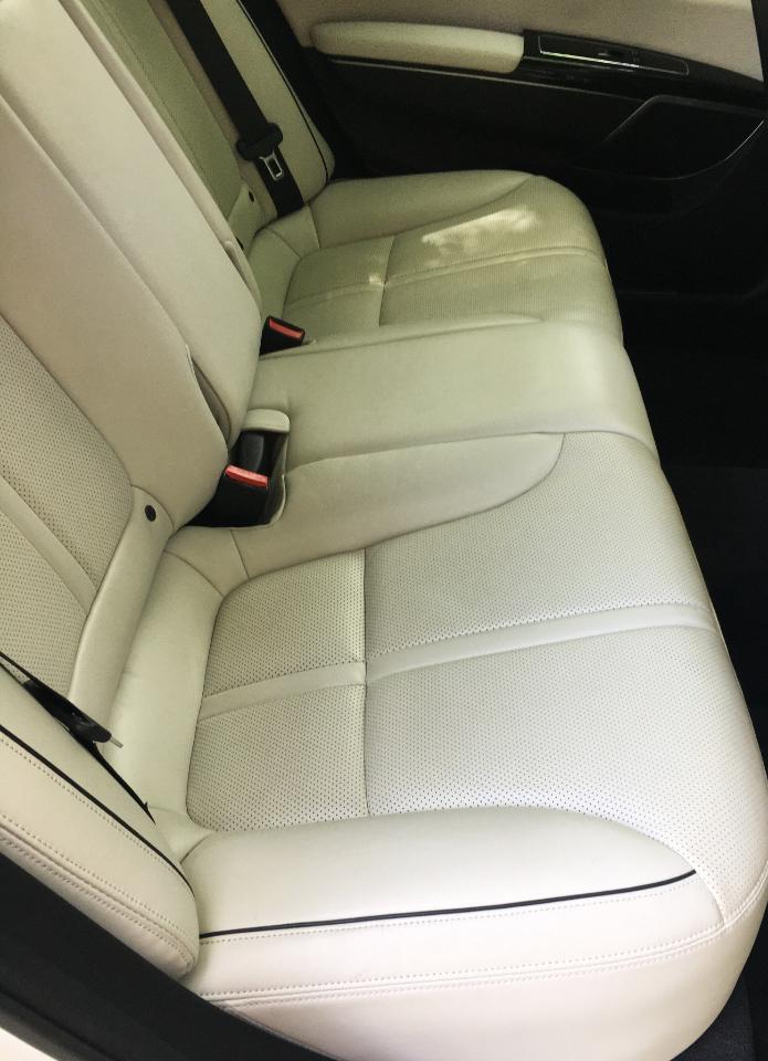 Kia K900 4dr Sdn Luxury 2015