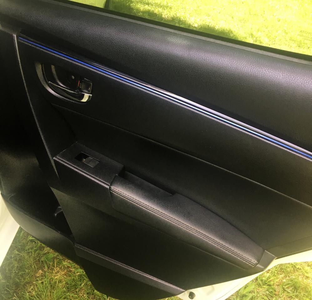 Toyota Corolla 50th Anniversary Special Edition CVT (Natl) 2017