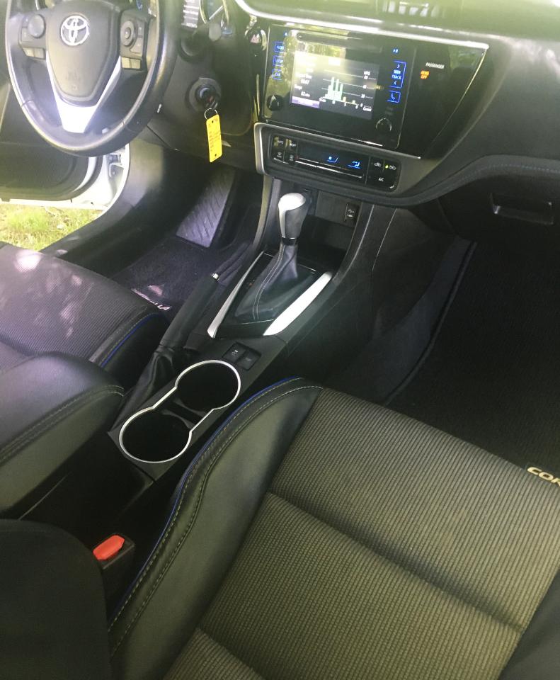 Toyota Corolla 50th Anniversary Special Edition CVT (Natl) 2017