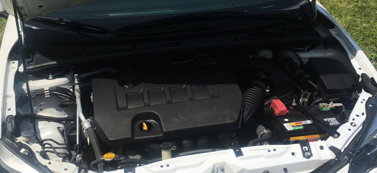 Toyota Corolla 50th Anniversary Special Edition CVT (Natl) 2017