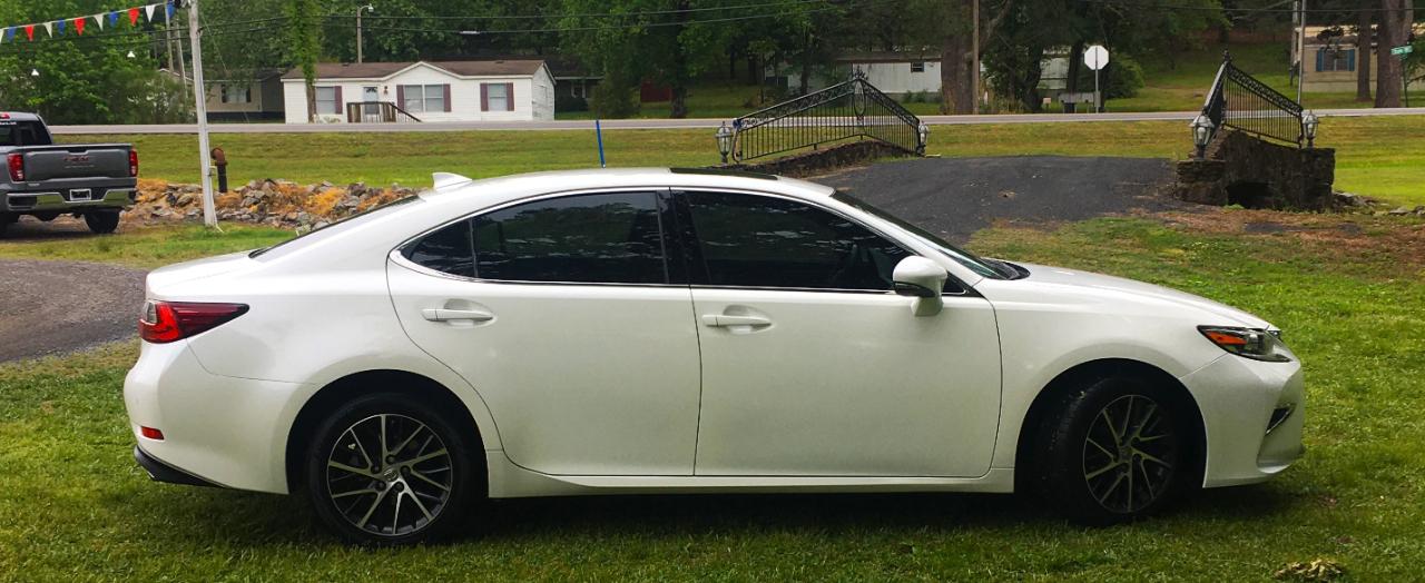 Lexus ES 350 4dr Sdn 2016