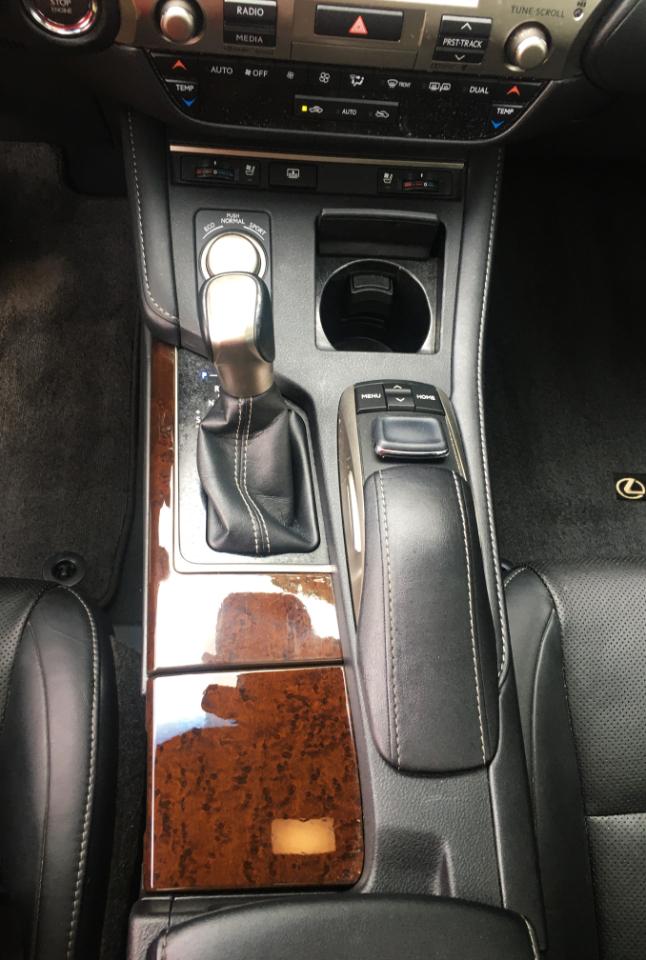 Lexus ES 350 4dr Sdn 2016