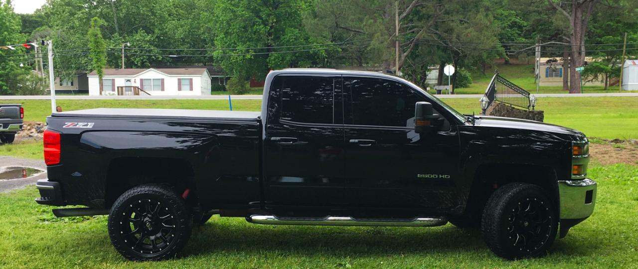 Chevrolet Silverado 2500HD 4WD Crew Cab 153.7" LT 2015